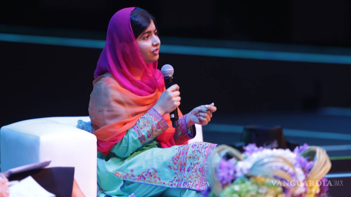 $!Malala habla ante 10 mil jóvenes en México Siglo XXI (En Vivo)