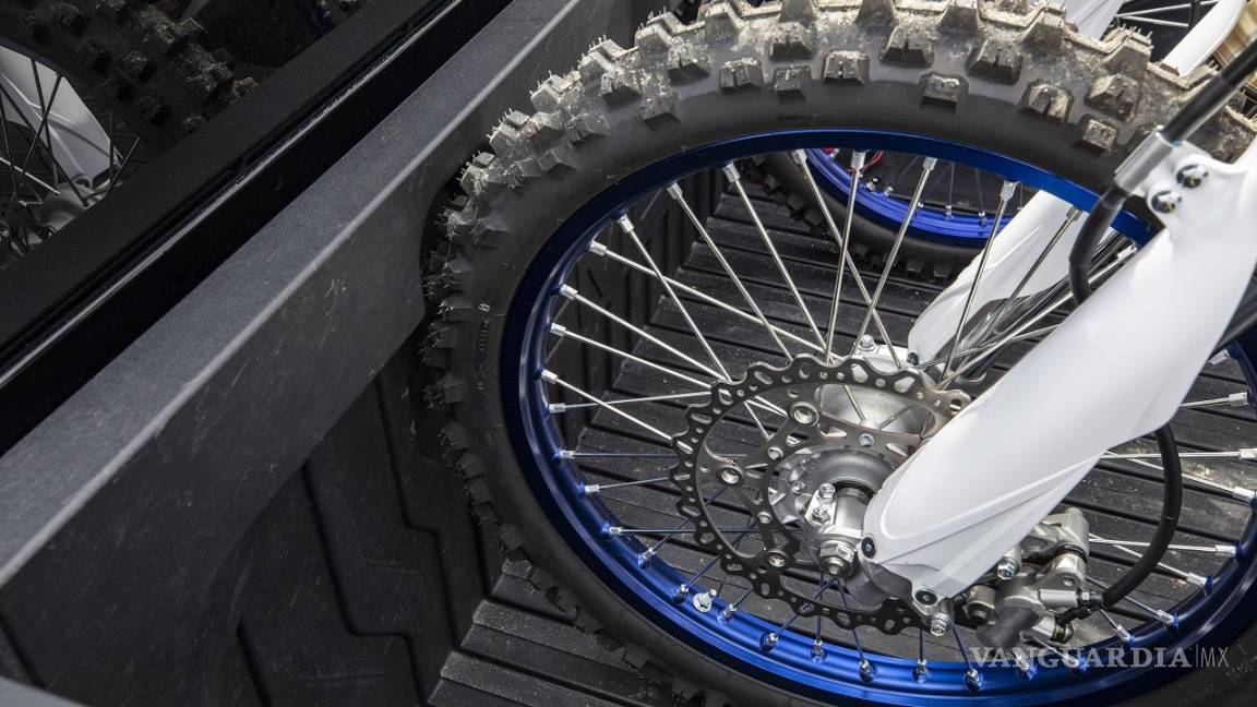 $!GMC CarbonPro, versiones especiales para pickups premium