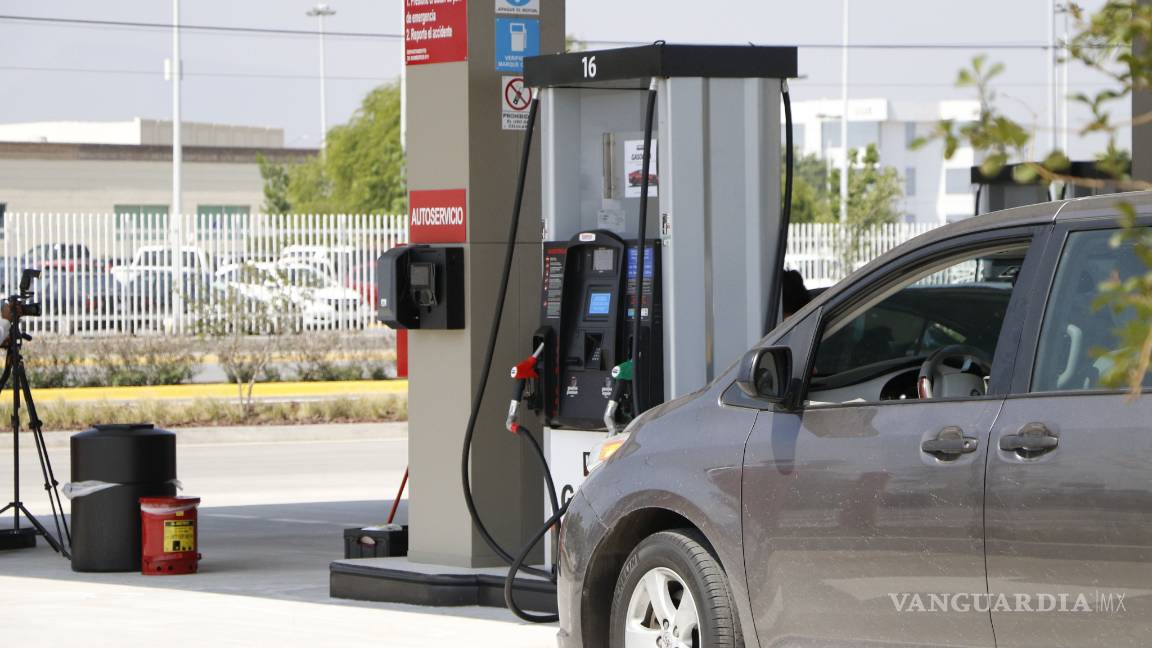 $!Por oferta de Costco, inicia la 'guerra' por venta de gasolina en Saltillo