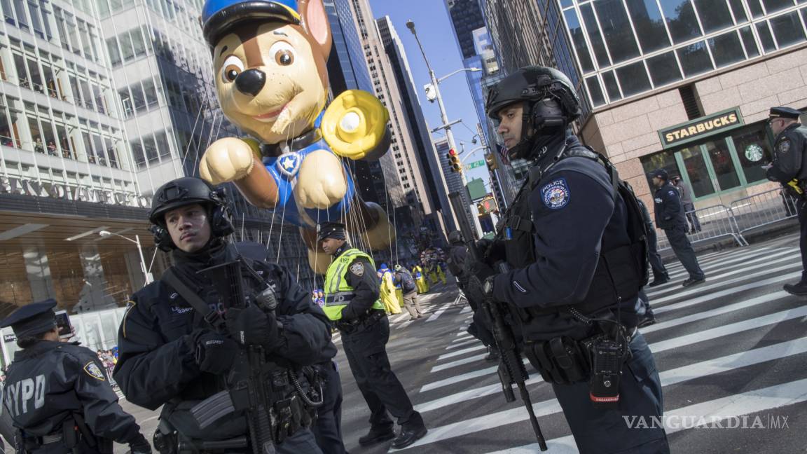 Extrema NY seguridad en desfile de Acción de Gracias