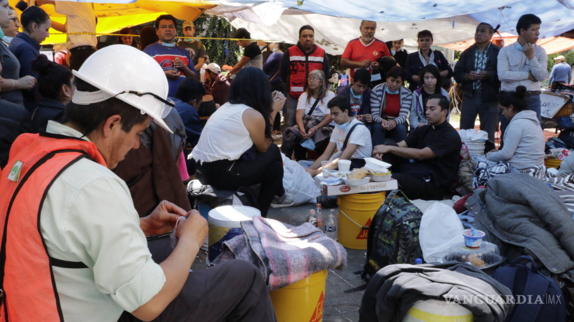 Nuevo sismo paraliza las labores de rescate en Ciudad de México