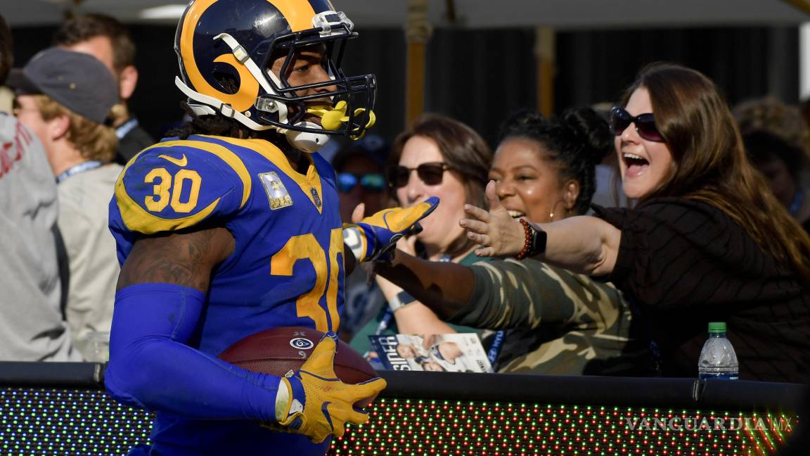 Enardece la afición contra jugador de Rams tras burlarse de la cancelación del juego de la NFL en México