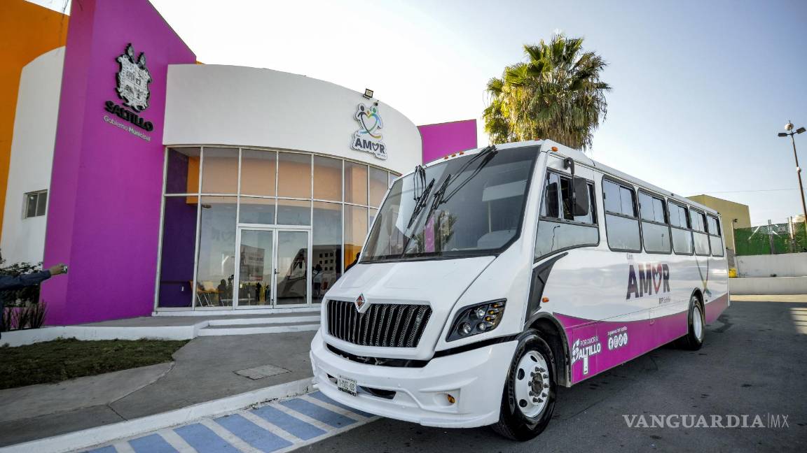 $!Los vehículos rotulados con la identidad gráfica del programa listos para salir a las calles.