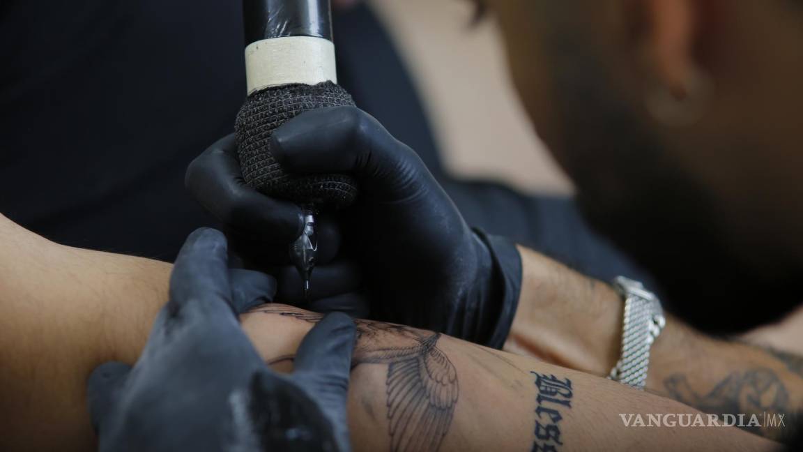 ¿Los tatuajes son arte? Tatuadores mexicanos llevan sus obras al museo