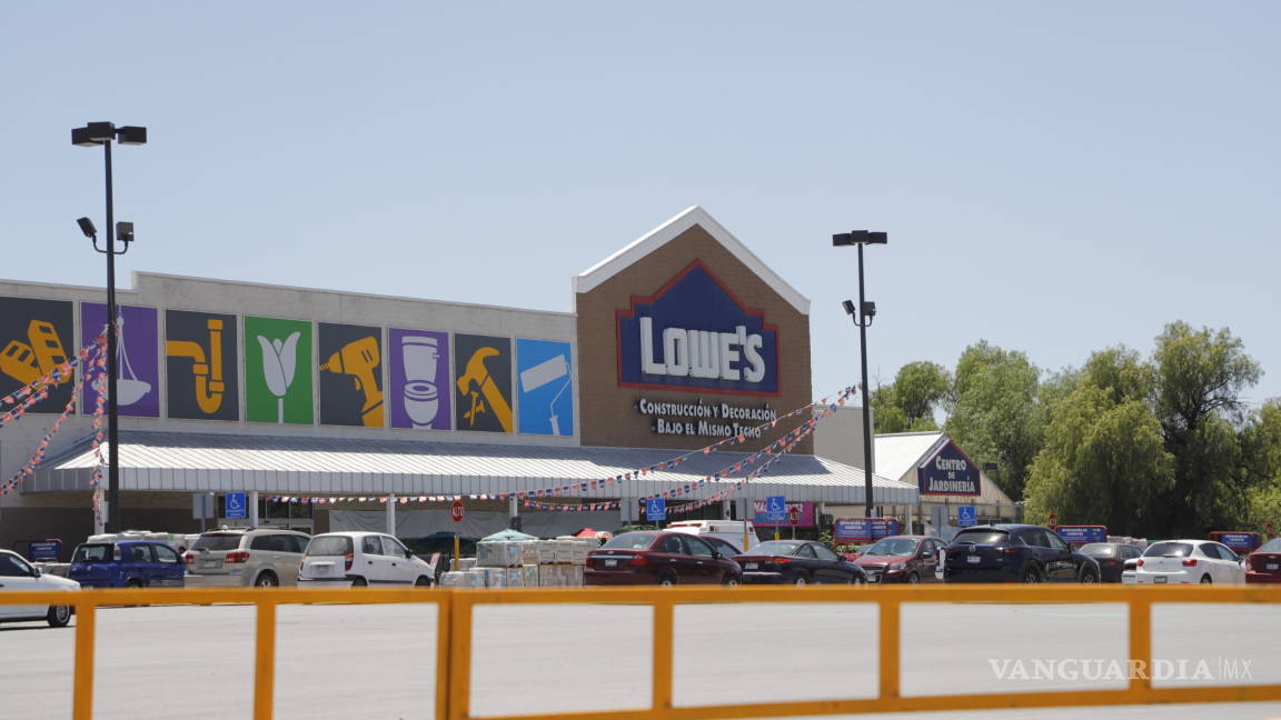 Así fue el cierre de Lowe's en Saltillo, Coahuila; usuarios se quejan en redes