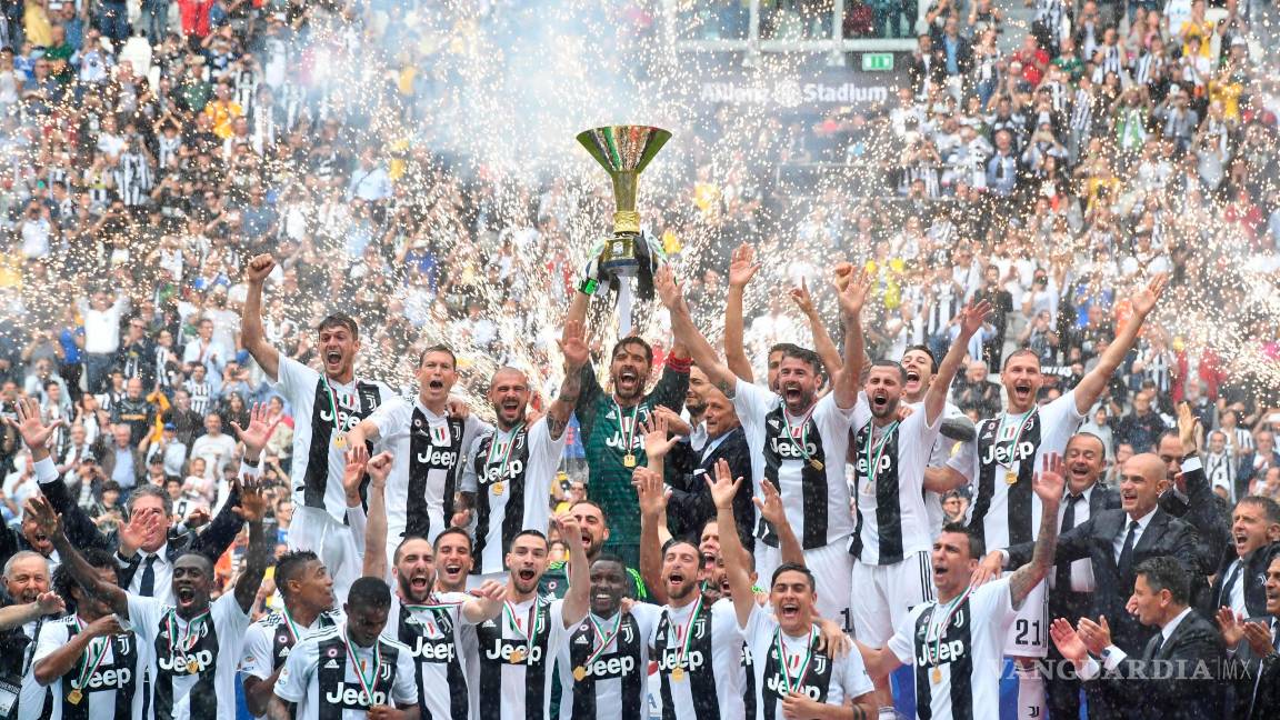 $!Con el Scudetto en lo alto, Buffon se despide de la Juventus
