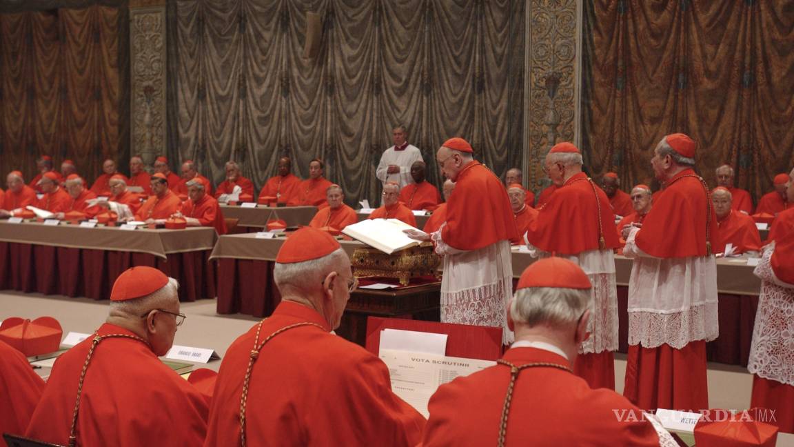 $!El cónclave más breve del que se tiene constancia se celebró en la noche del 31 de octubre al 1 de noviembre de 1503: duró sólo unas diez horas.