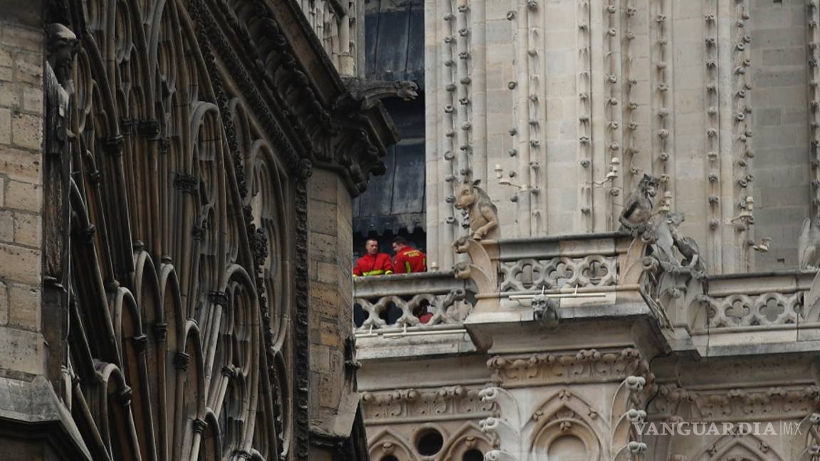$!Catedral de Notre Dame, el día después (fotogalería)