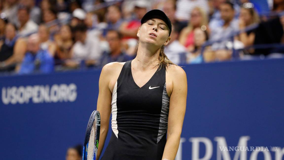 $!Djokovic avanzó; Sharapova se quedó en el camino