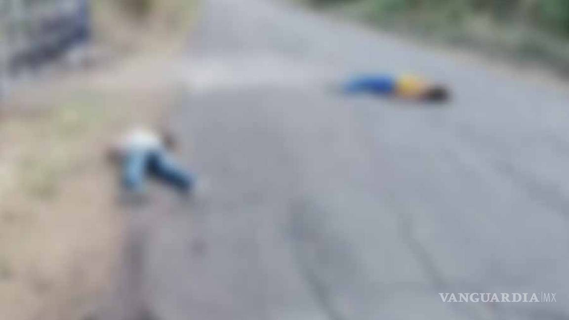 $!Asesinan a dos niñas en Michoacán, dejan sus cuerpos en la carretera
