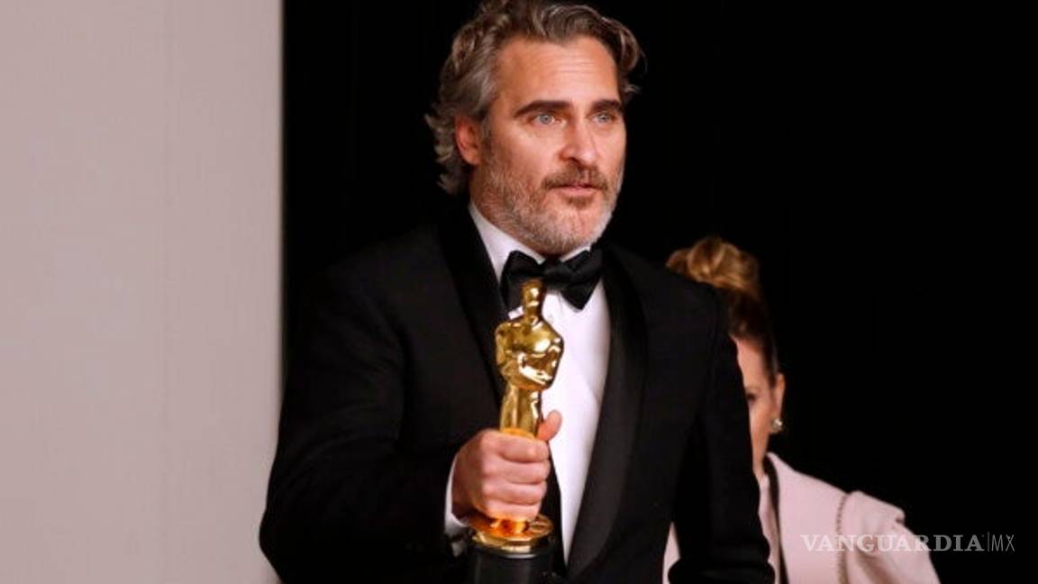 $!Joaquin Phoenix... la trágica historia de su hermano River quien falleció en sus brazos (video)