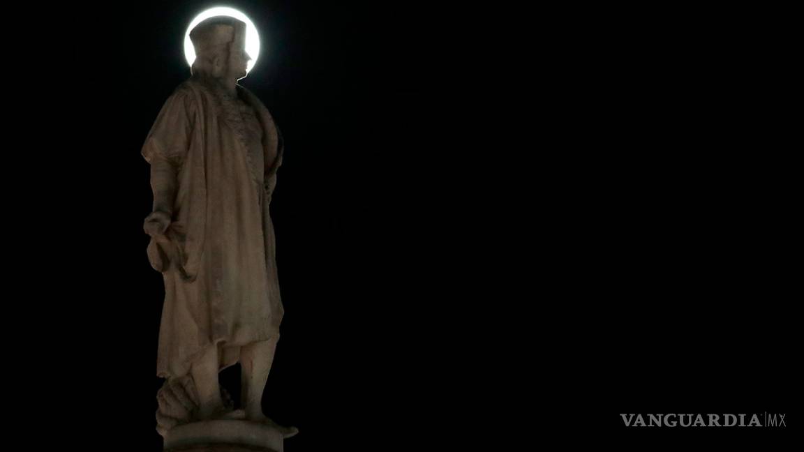 $!Así luce la 'Súper Luna' en el mundo, las primeras fotos