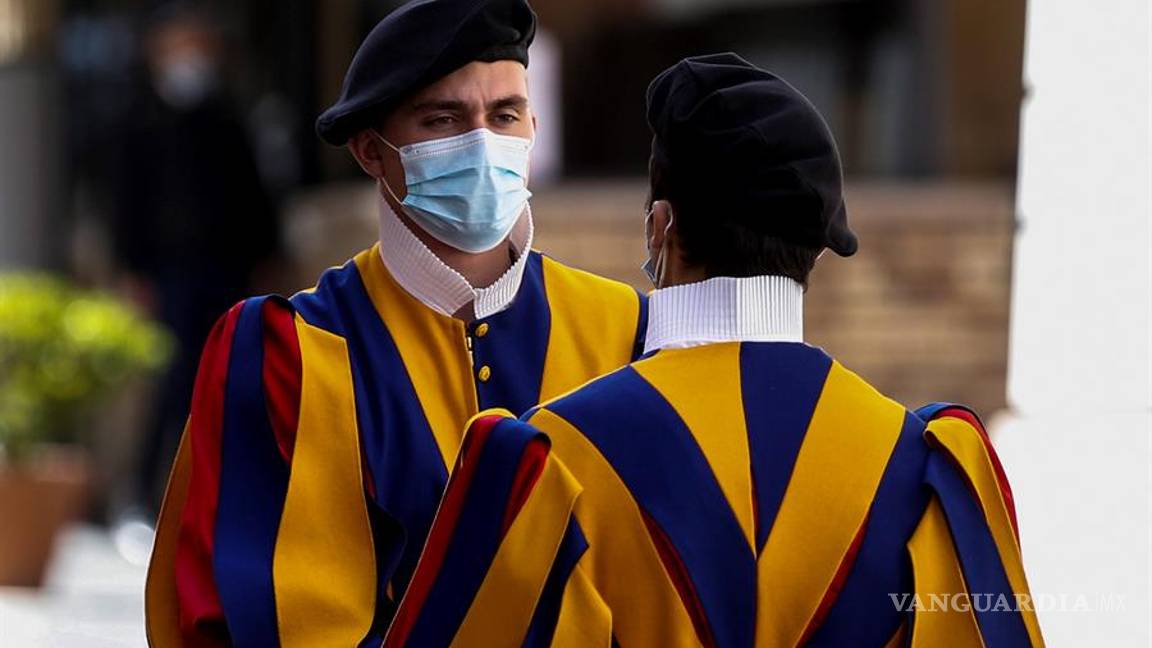 $!Basílica San Pedro es sometida a una inédita desinfección para su reapertura