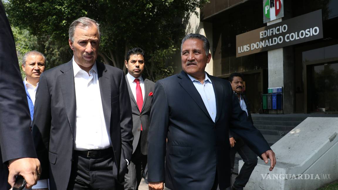 $!En carrera presidencial: AMLO acelera paso, Meade retrocede: Bloomberg