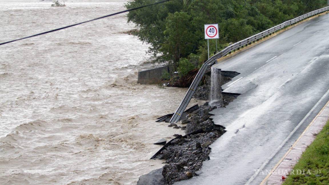 Autoridades de Monterrey presentan plan vial de emergencia ante tormenta Alberto
