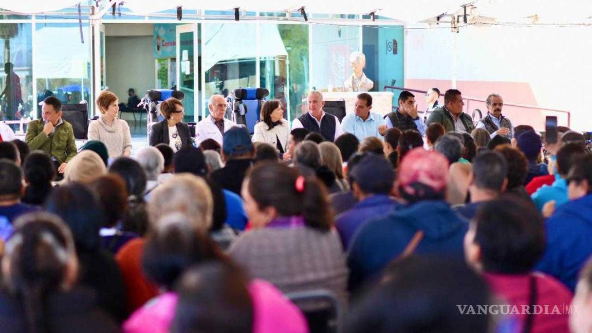 Entrega DIF en Torreón, sillas de ruedas y apoyos para municipios de La Laguna