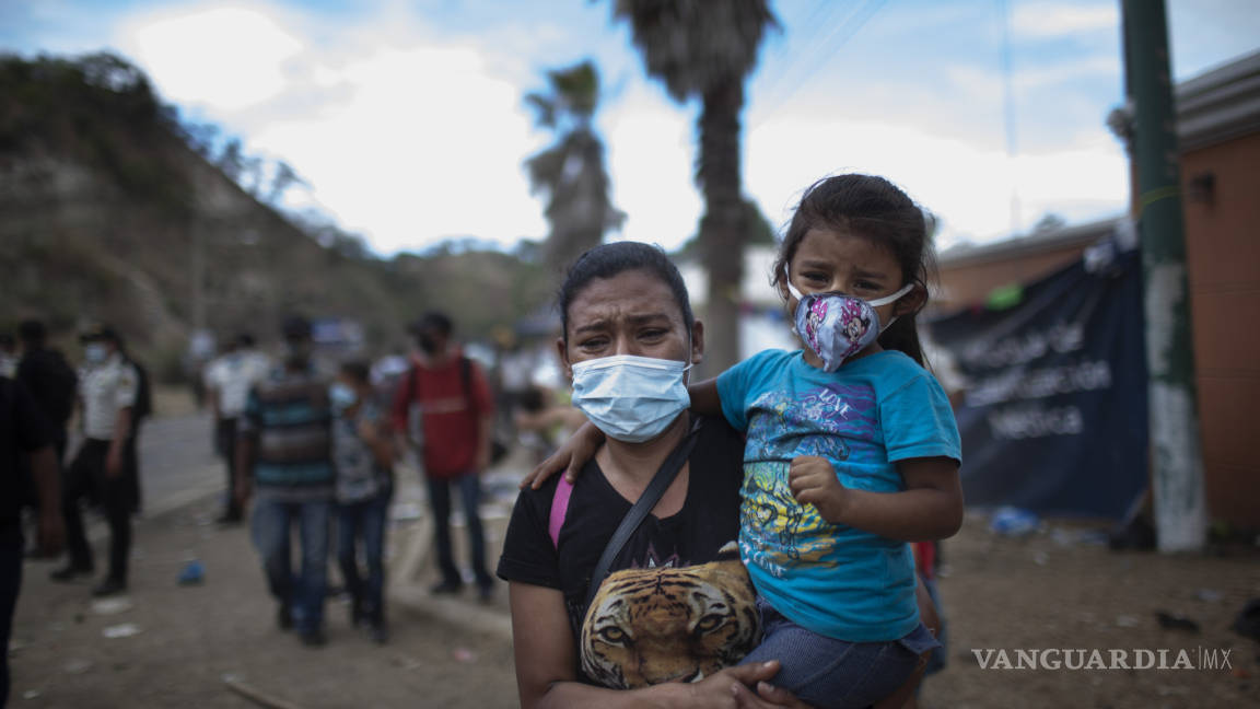 Dispersa Guatemala a migrantes