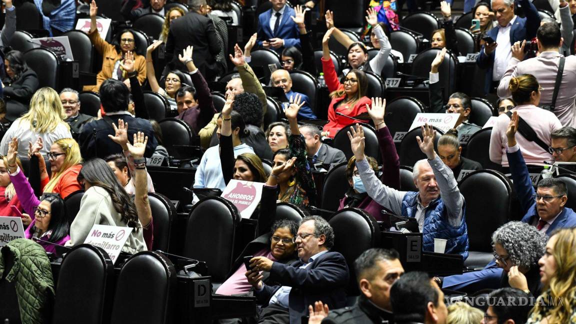 Diputados aprueban extinción de organismos autónomos