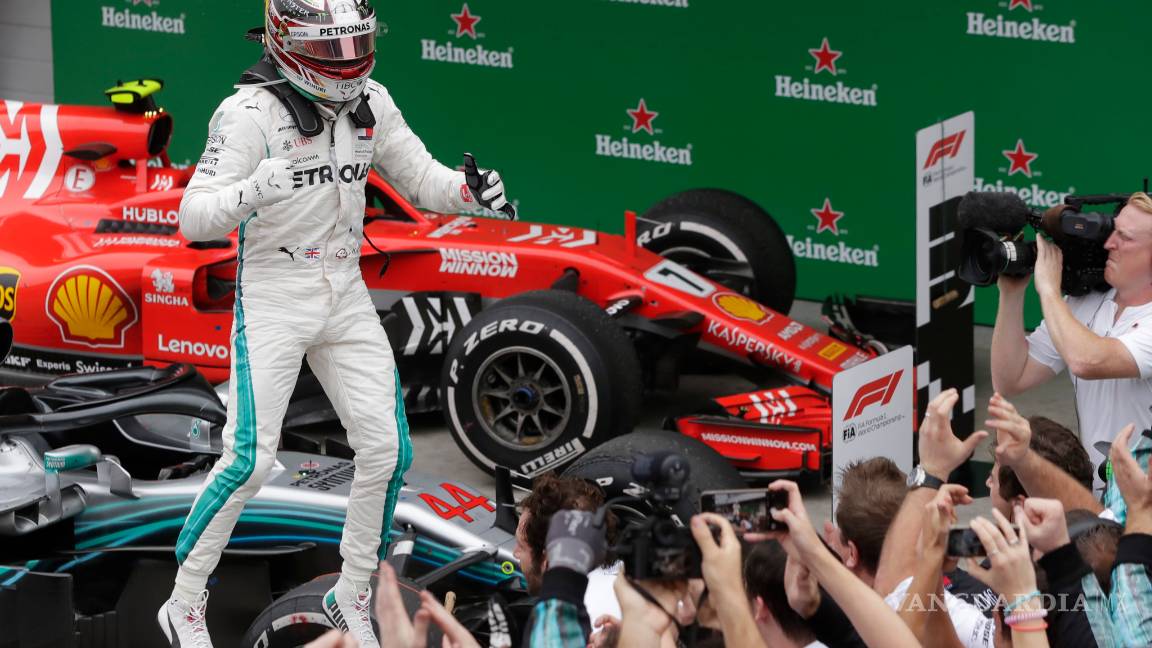 $!Hamilton gana el GP de Brasil y Mercedes amarra el título de la F1