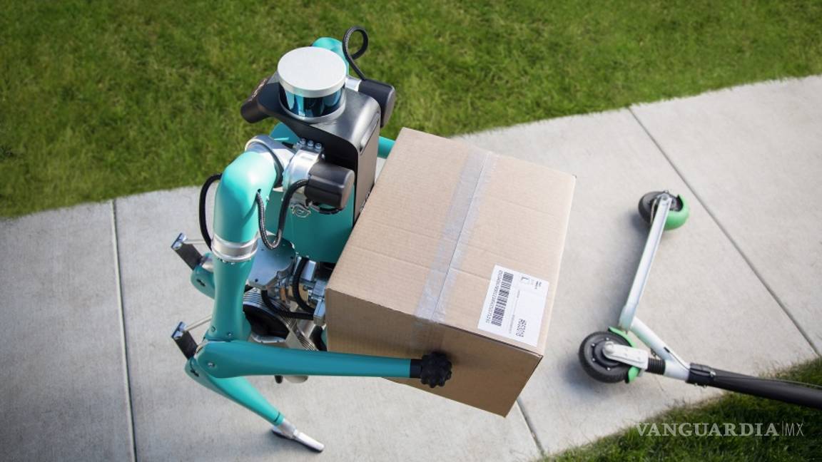 $!Digit, un robot humanoide que entrega la paquetería