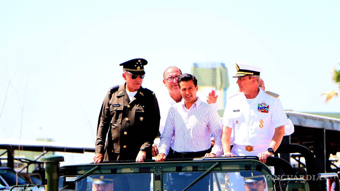$!Inaugura Peña Nieto cuartel militar en Piedras Negras, Coahuila