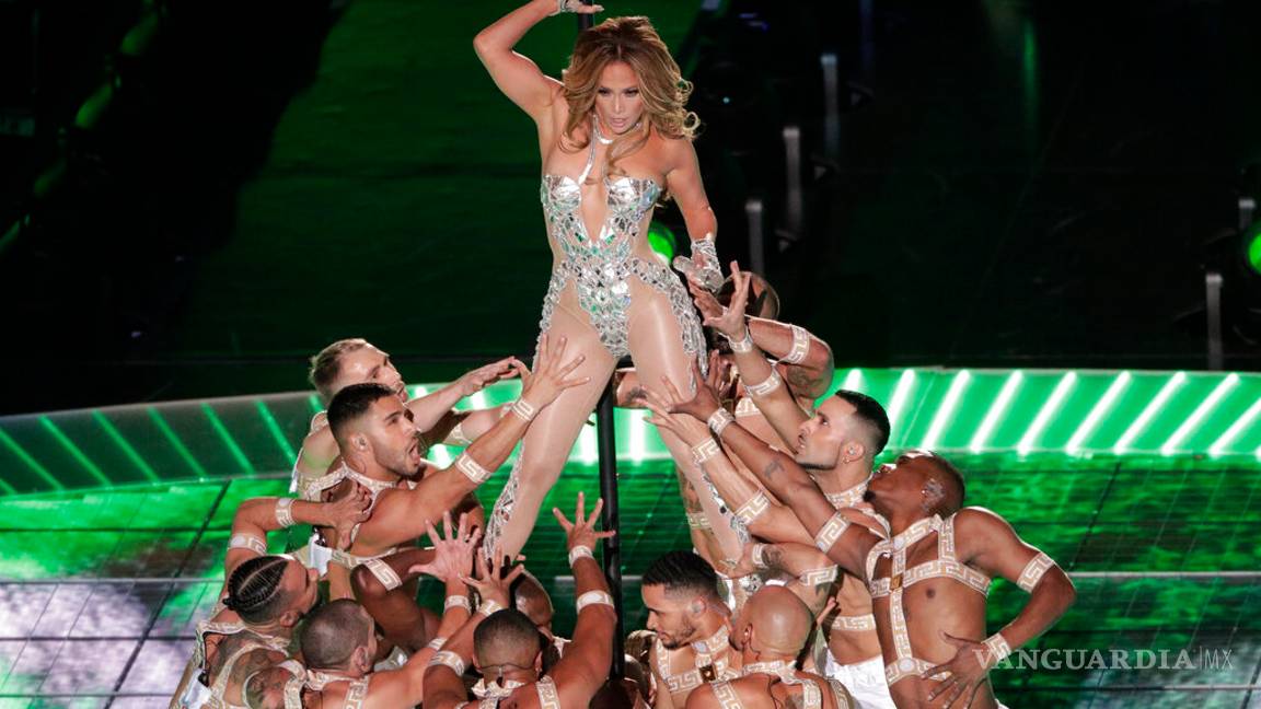 $!Con energía latina y en español así fue el show de Medio Tiempo del Super Bowl