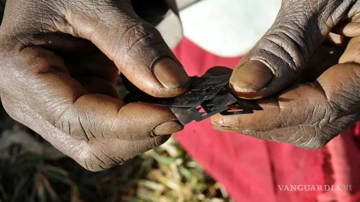 Gambia permitiría la mutilación genital femenina de nuevo