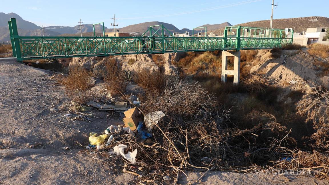 $!Autoridades municipales trabajarán en la mejora del puente tras denuncias por robos y violencia.