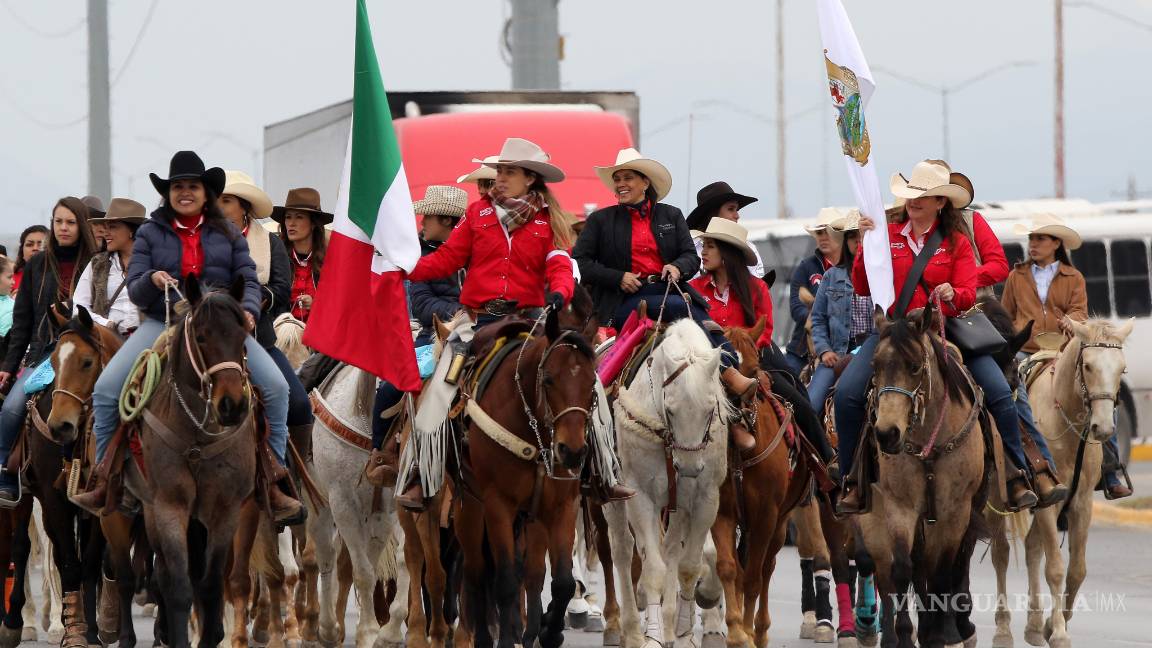 $!En 'la ciudad más vaquera de México', ni frío ni lluvia impiden gran éxito en el Rodeo Saltillo Expo and Fest 2019