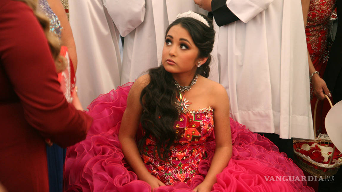 $!Rubí: Un quince años con glamour