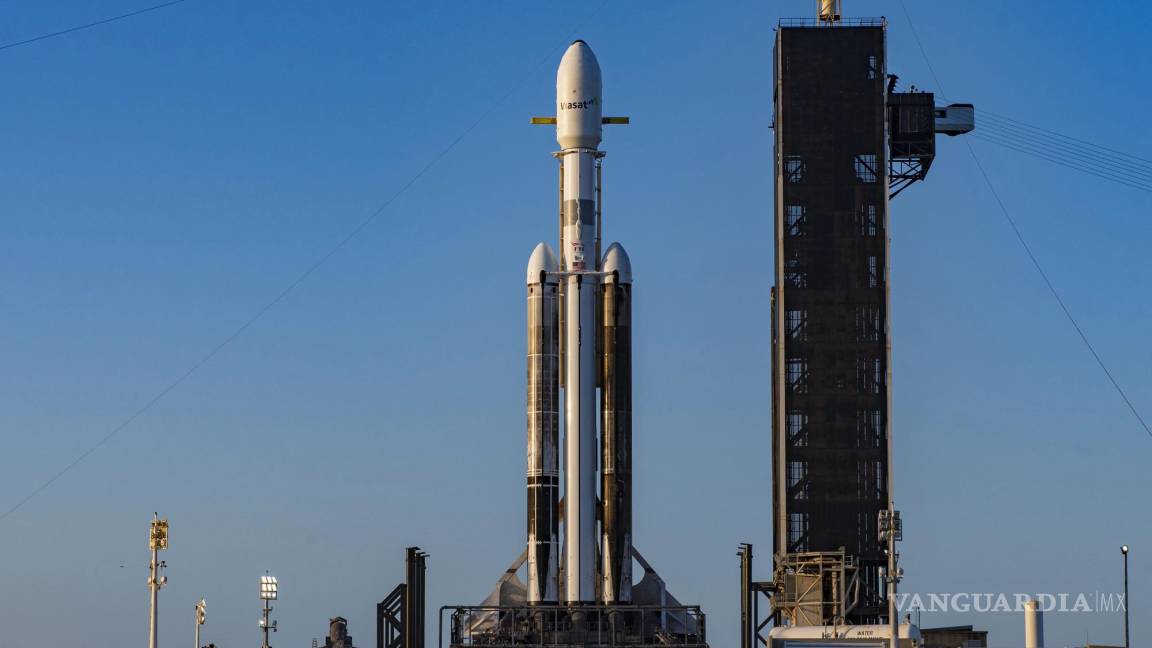 Intentarán por tercera vez poner en órbita cohete de SpaceX con satélites