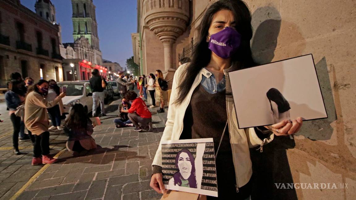 $!Colectivo Artistas Unidxs presenta su galería viviente frente a Casa Purcell