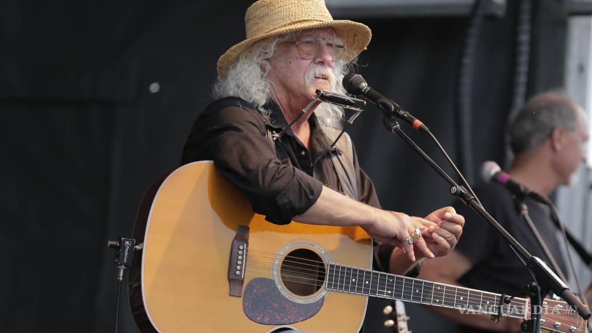 Arlo Guthrie regresa a Woodstock para cantar &quot;The Times They Are a-Changin'&quot;