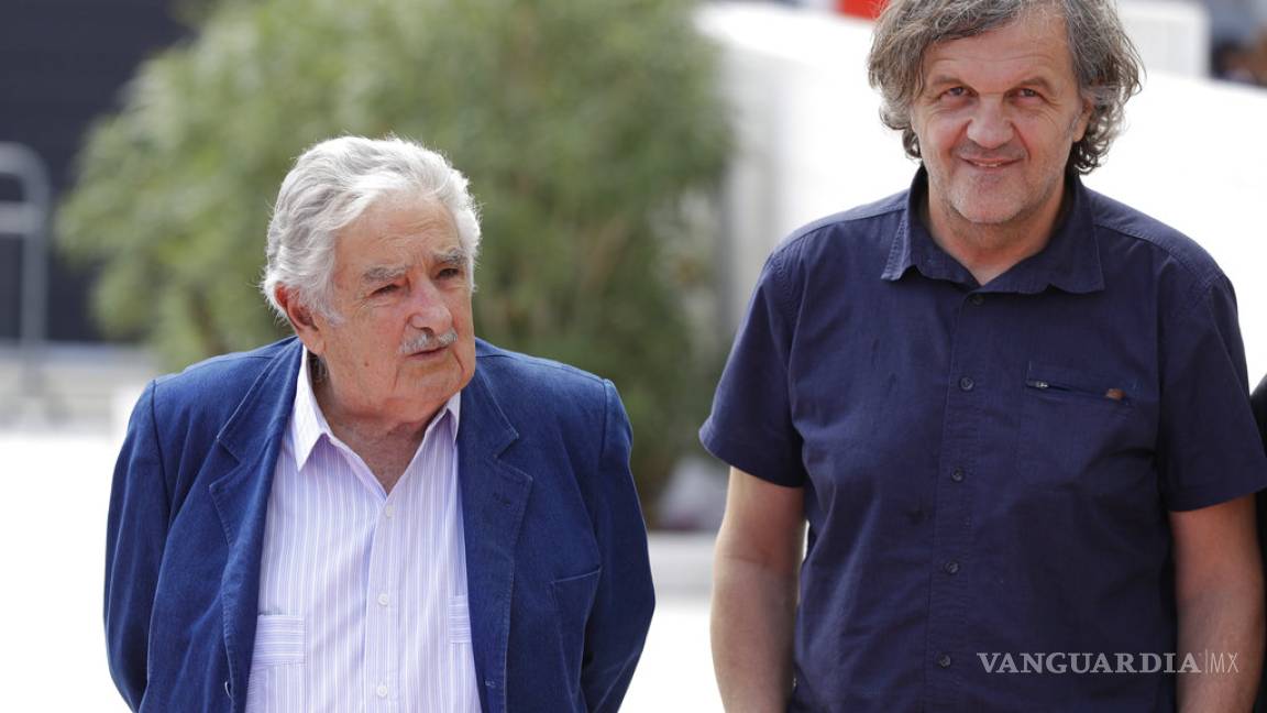 José Mujica es ovacionado en Venecia; estrenan dos cintas inspiradas en el expresidente