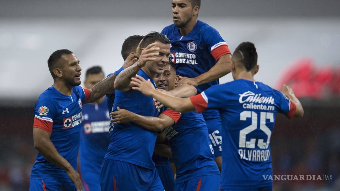 Con golazo de Adrián Aldrete y uno más de Caraglio, Cruz Azul sigue en la cima del Apertura 2018