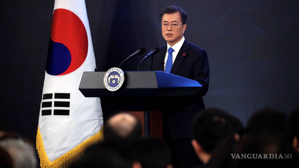 Moon Jae-in, presidente surcoreano, dice estar listo para reunirse con Kim Jong-un