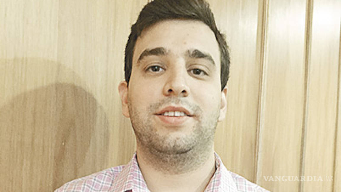 Joven de 23 años aspira a la Alcaldía de Saltillo, vía candidatura independiente