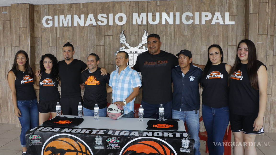 En Liga Norte Mustangs inician con su cabalgata