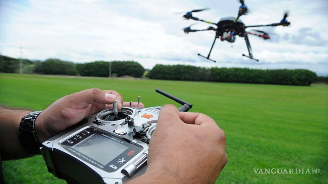Lanza Conalep carrera técnica en Pilotaje de Drones
