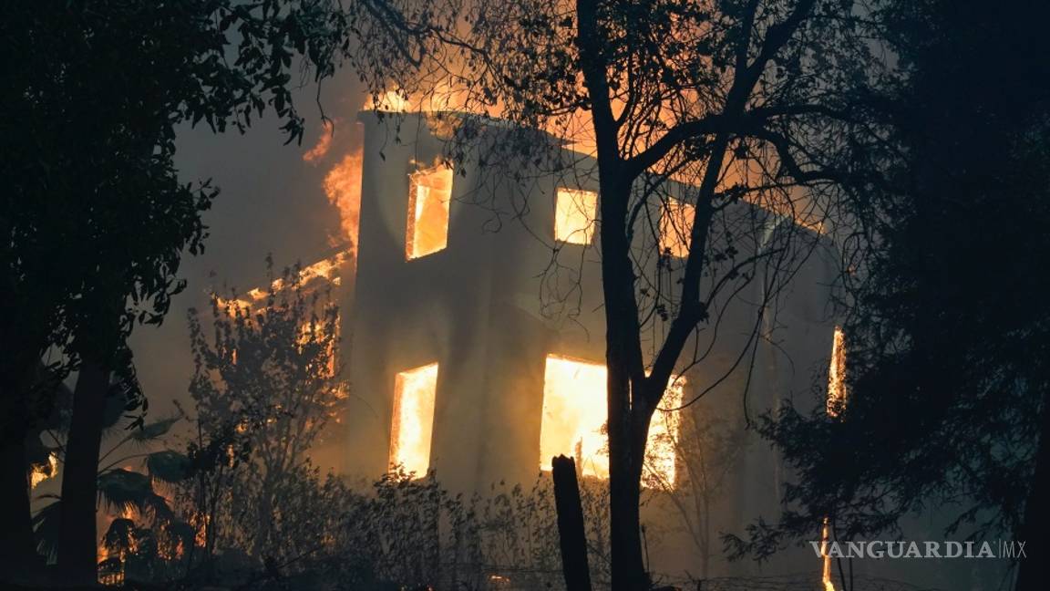 $!Incendios en California dejan 6 muertos, miles de casas en peligro
