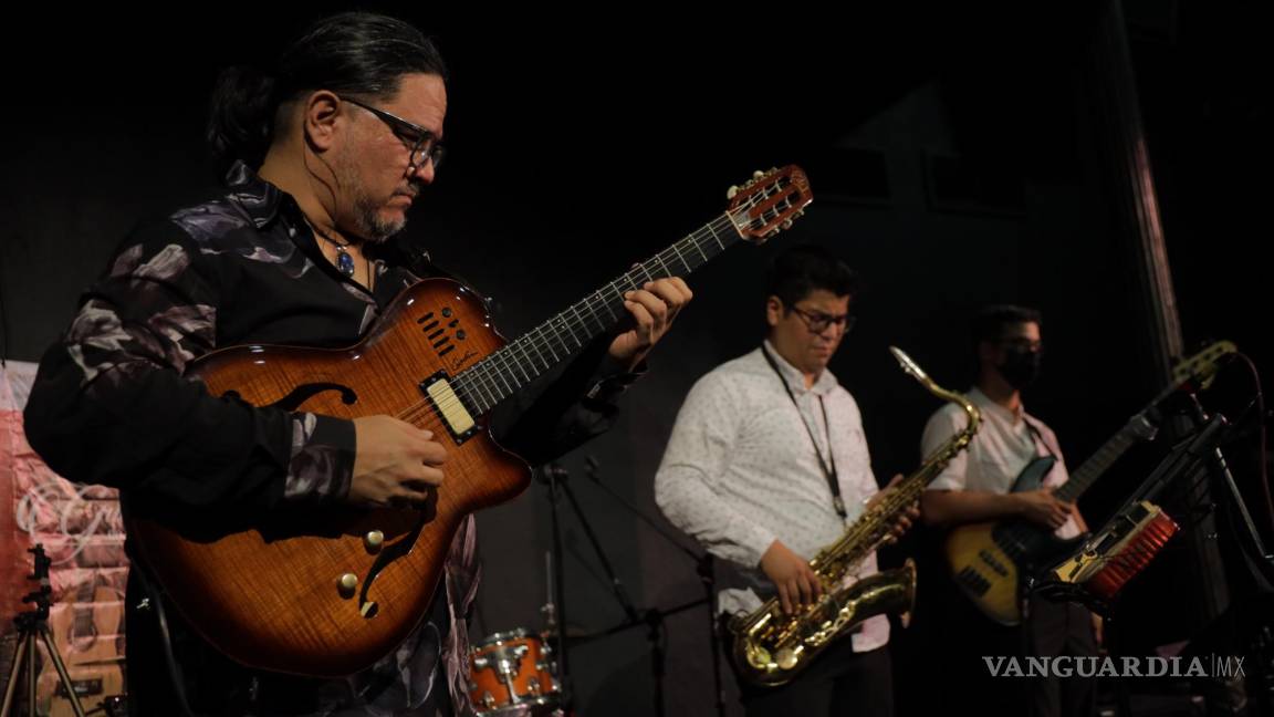 Héctor Zárate y Experimentrío ponen el jazz al Festival Internacional de Guitarra de México 2022