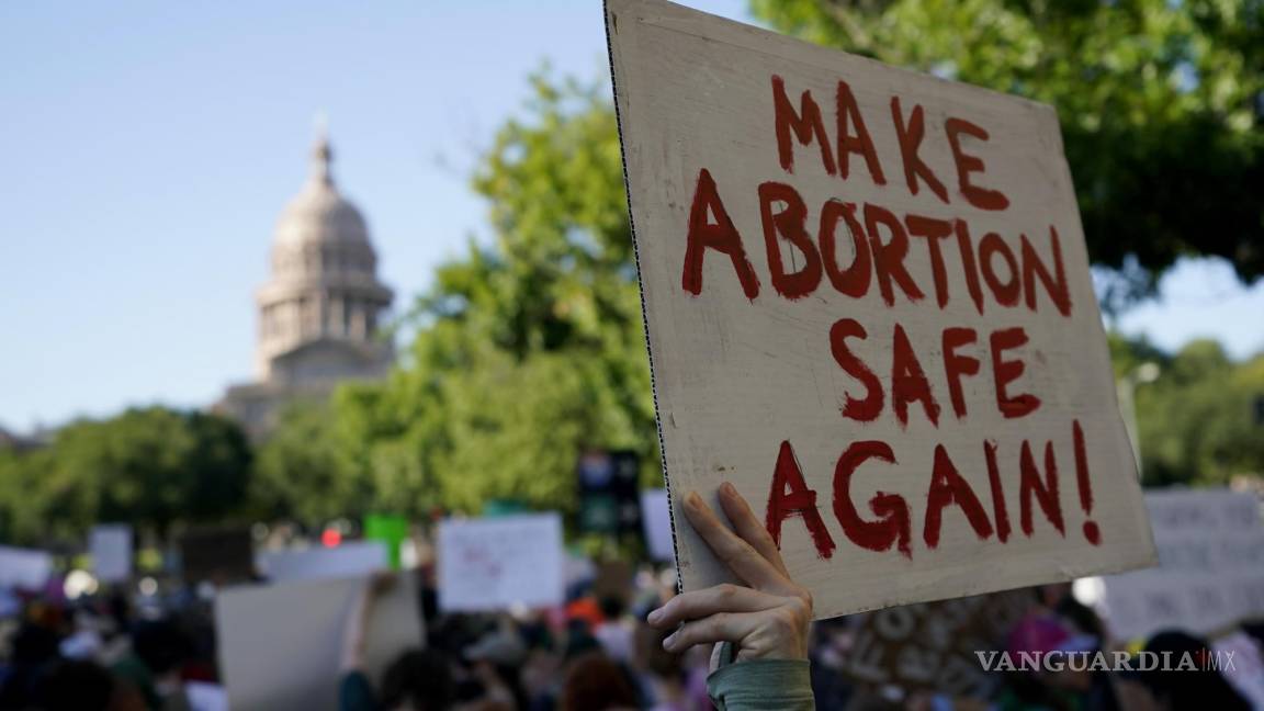 Mujer embarazada cuyo feto tiene defecto fatal pide a un tribunal en Texas permiso para abortar