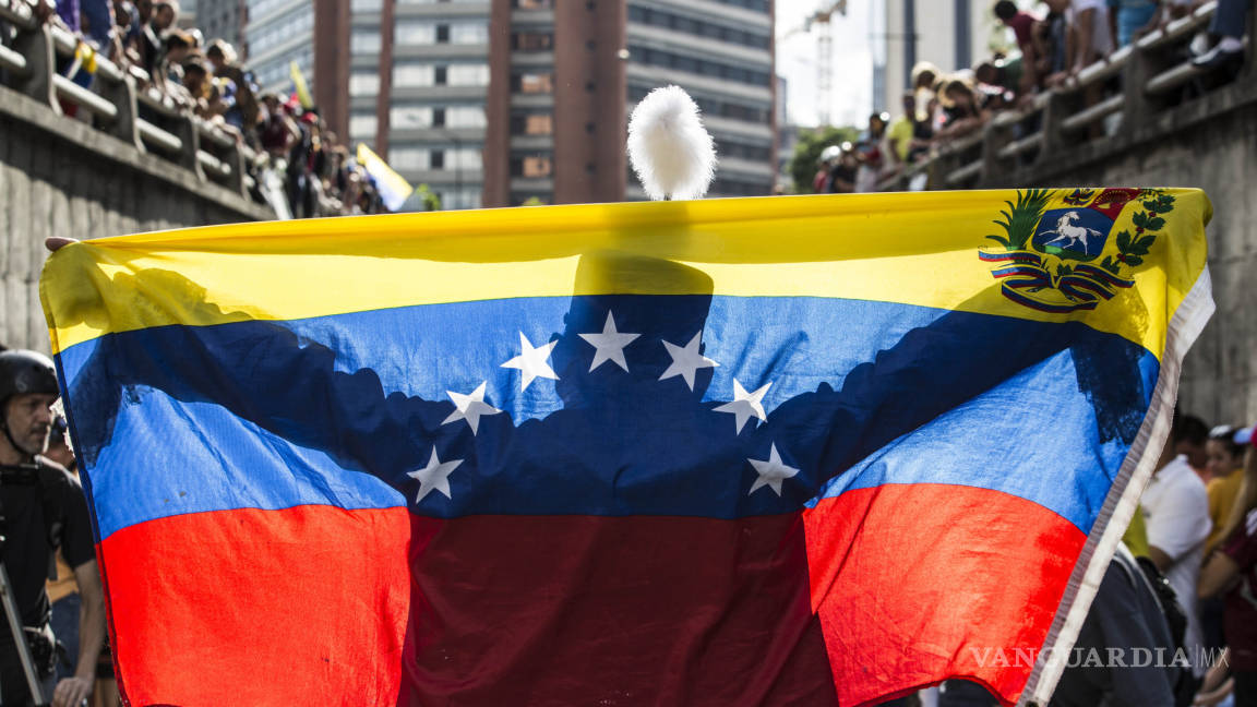 Detienen a dos magistrados designados por el Congreso de Venezuela