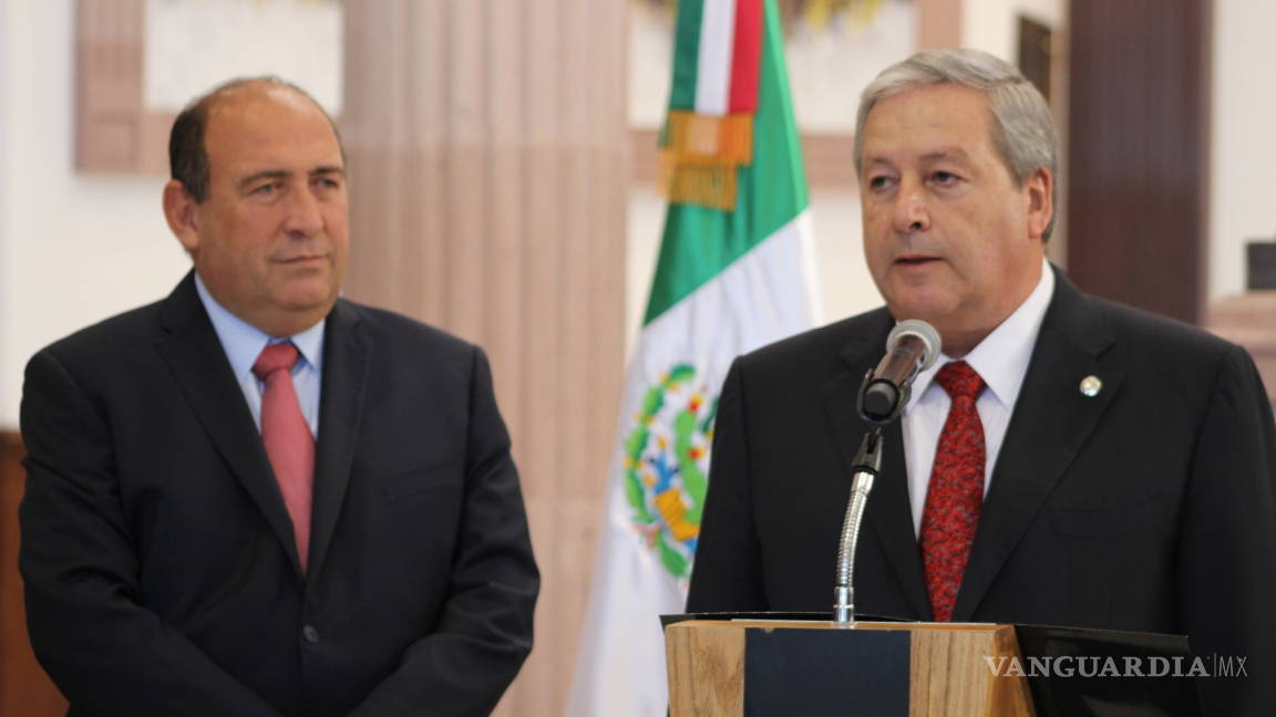Rubén Moreira entrega su sexto informe de gobierno al Congreso del Estado