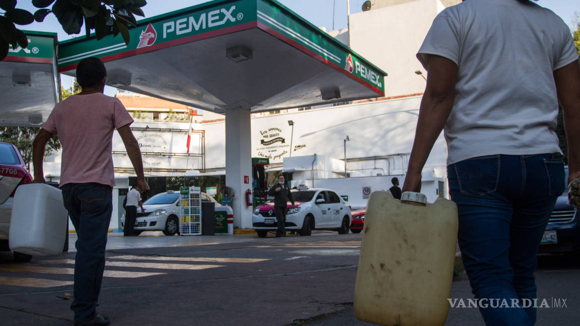 Mayoría de los mexicanos en contra de venta de gasolina robada… a menos de que se la dejen barata