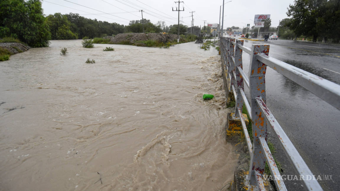 Activan por lluvias plan de contingencia en Saltillo