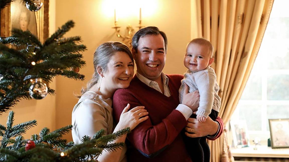 $!De la Reina Isabel II al Gran Duque Guillaume, las mejores postales navideñas de la familia real