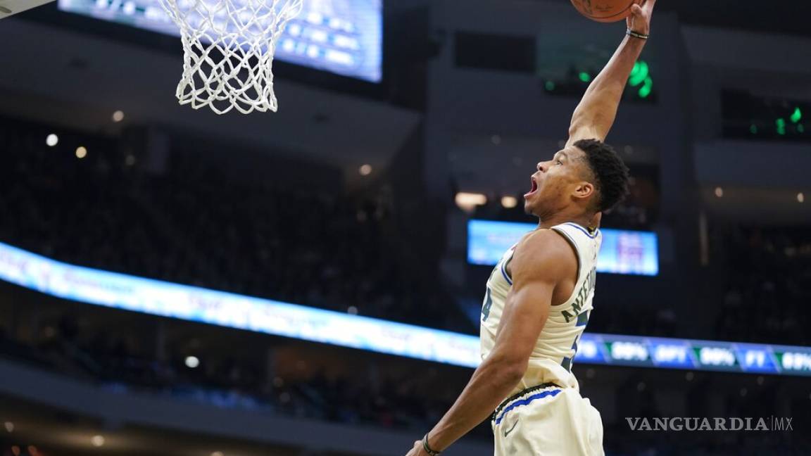 $!Antetokounmpo considera que LeBron es de otro planeta