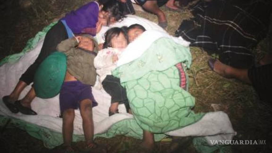 Huyen 5 mil indígenas en Chiapas por temor a ser asesinados
