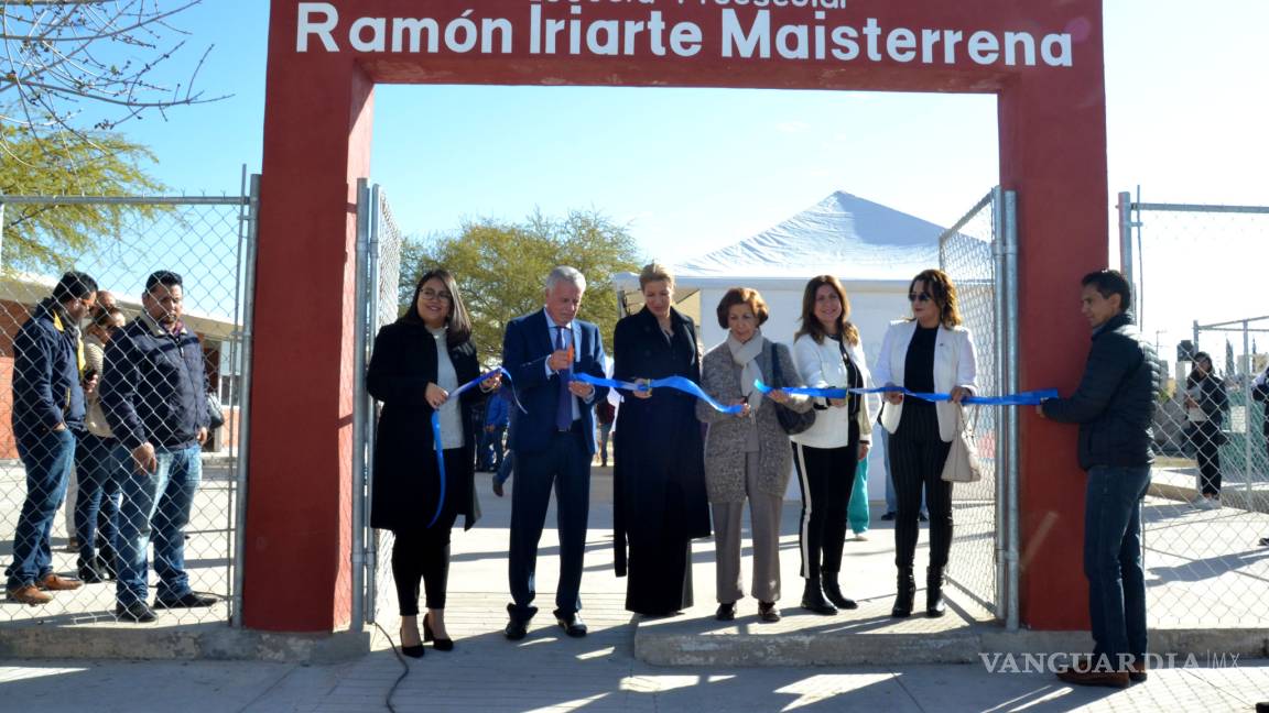 Familia Iriarte Maisterrena dona edificio de preescolar al municipio de Torreón